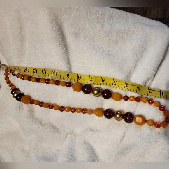 Vintage Retro Lucite‎ bead necklace - Picture 8 of 11